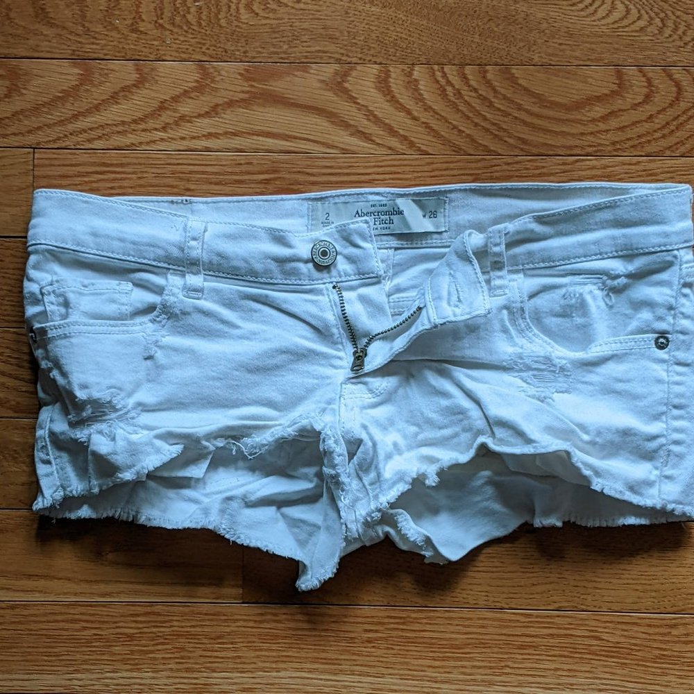 Abercrombie & Fitch Women's White Jean Shorts Size 2